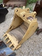 Used Deere Bucket